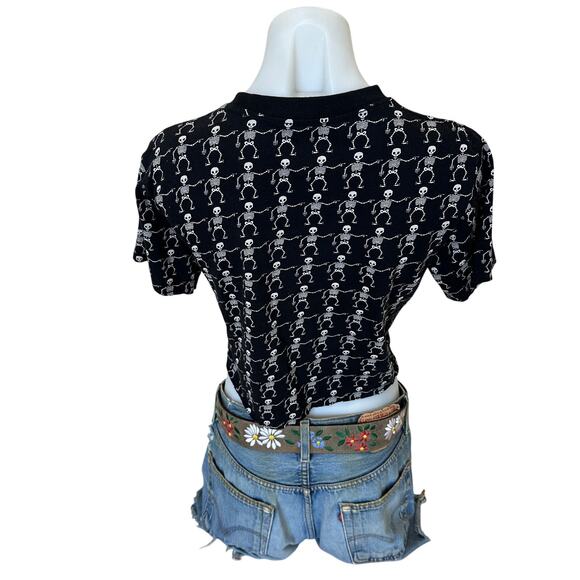 Skelton Black Cropped Baby Tee MEDIUM Spooky Goth Scrunchy Unique CheekyMontana - Picture 4 of 6
